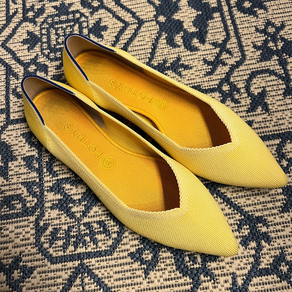 Rothy’s The Point flats Sunshine 11.5